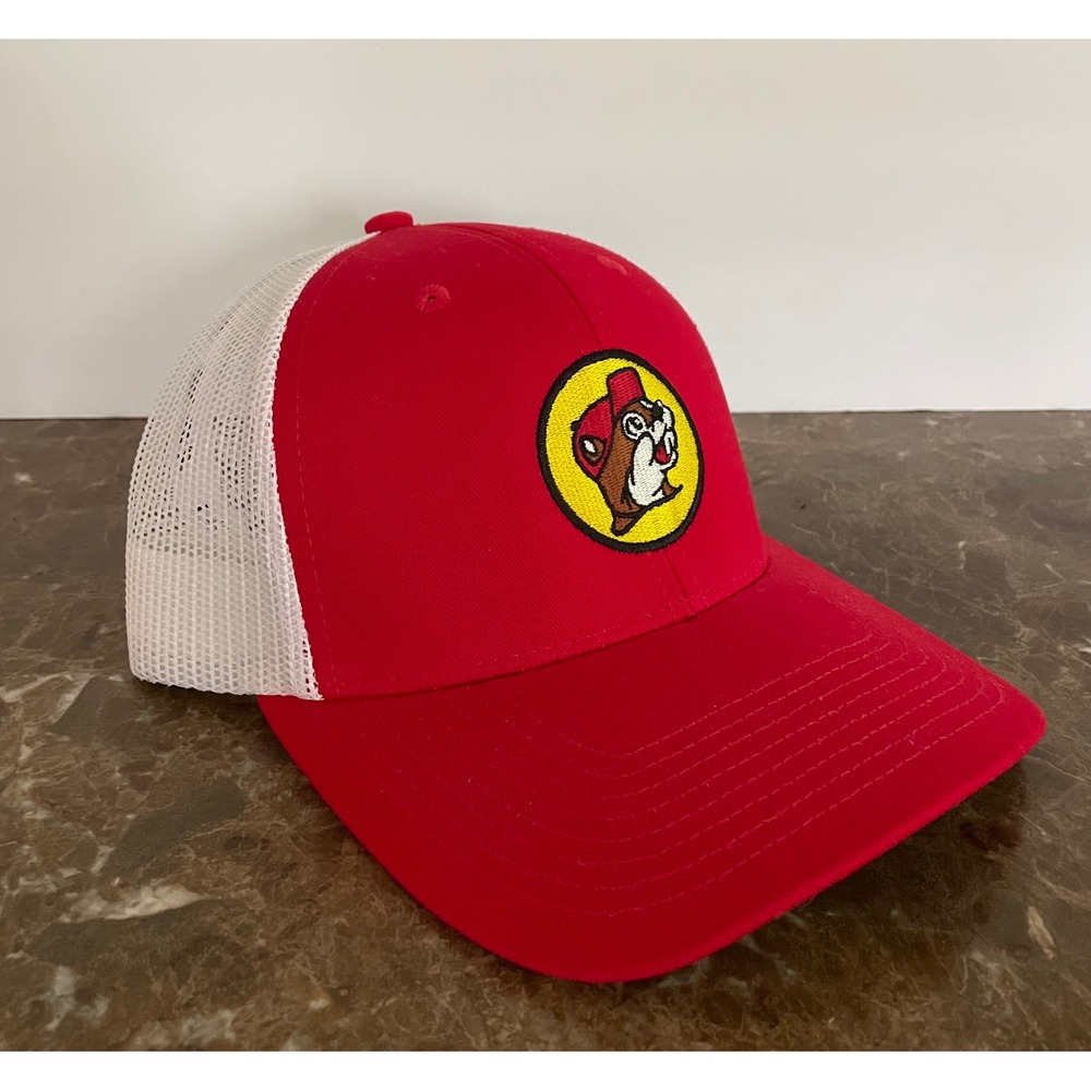 Buc-ee's Red White Trucker Hat Snapback Beaver Logo Mesh Cap Streetwear OS Unise